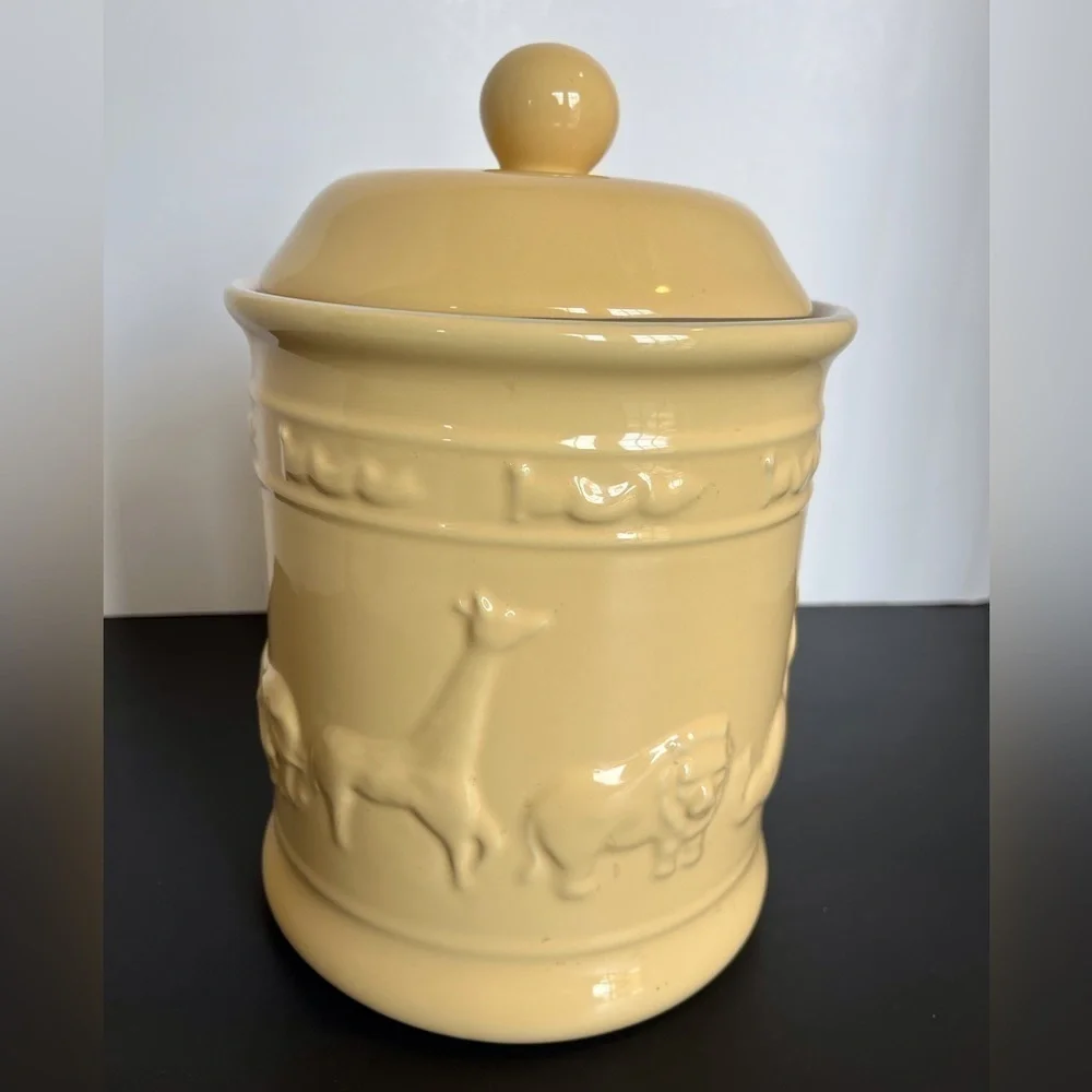 Williams-Sonoma Animal Crackers Cookie Jar